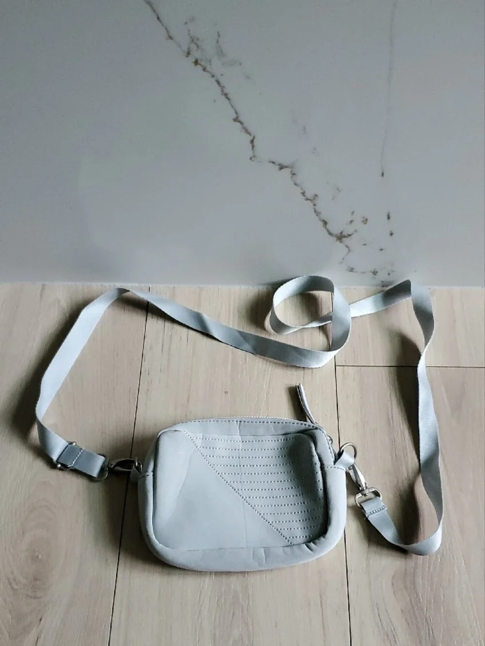 Vooray Crossbody Mini Claassic Travel Bag